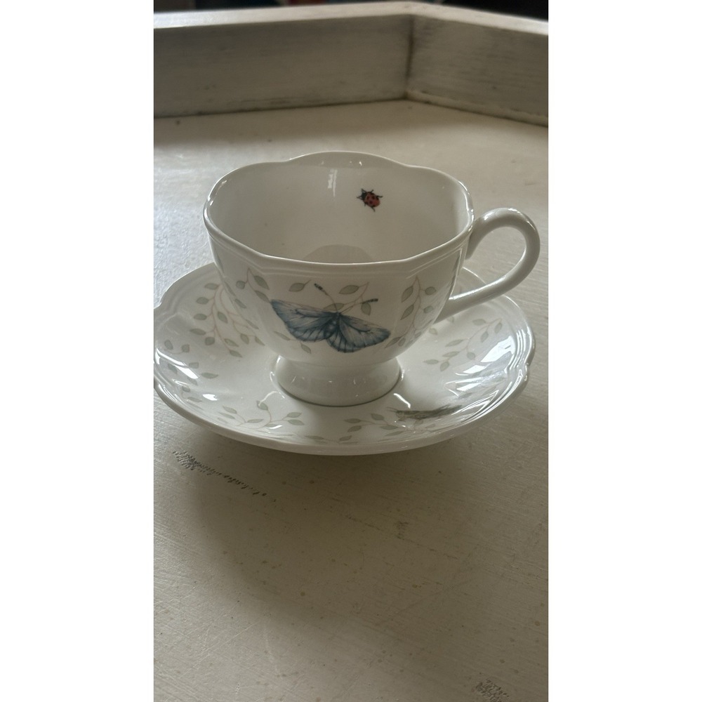 Lenox Butterfly Meadow Teacups & Saucers Set of 4 Excellent Condition No Chips